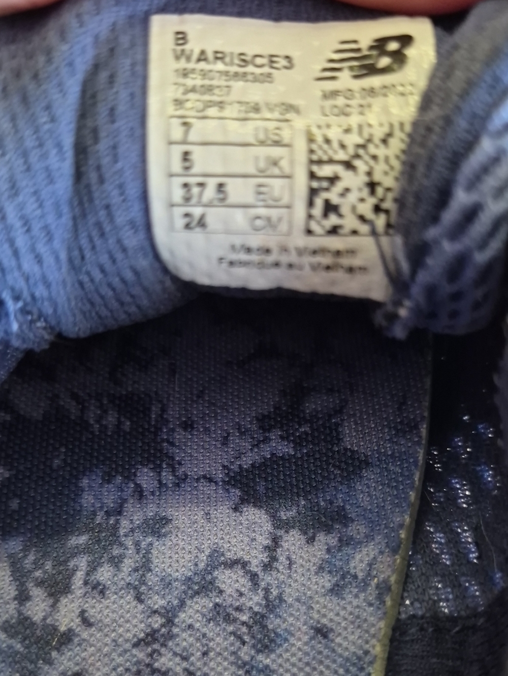 New Balance - Picture 3 of 4